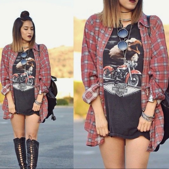 SALE 🚨 2 vintage tees + vintage flannel - Picture 3 of 3